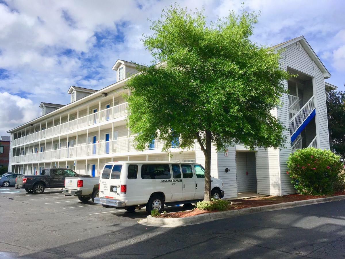 Intown Suites Extended Stay North Charleston Sc - Rivers Ave Екстериор снимка